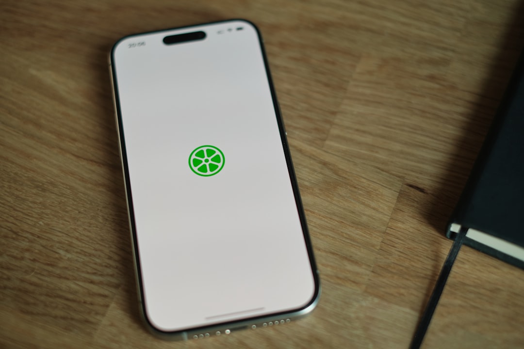 アプリの画面を並べて表示した画像